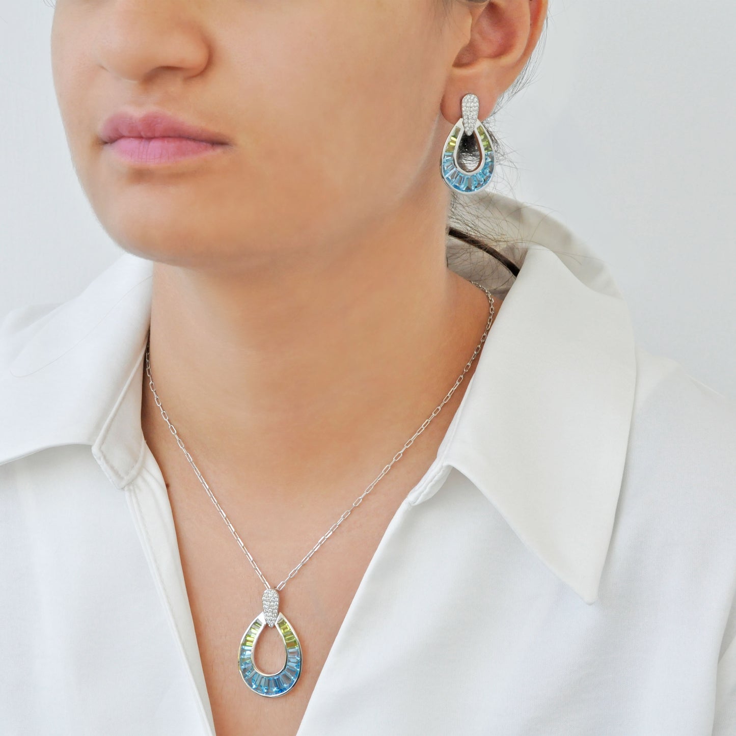 Doorknocker Blue Topaz Peridot Set
