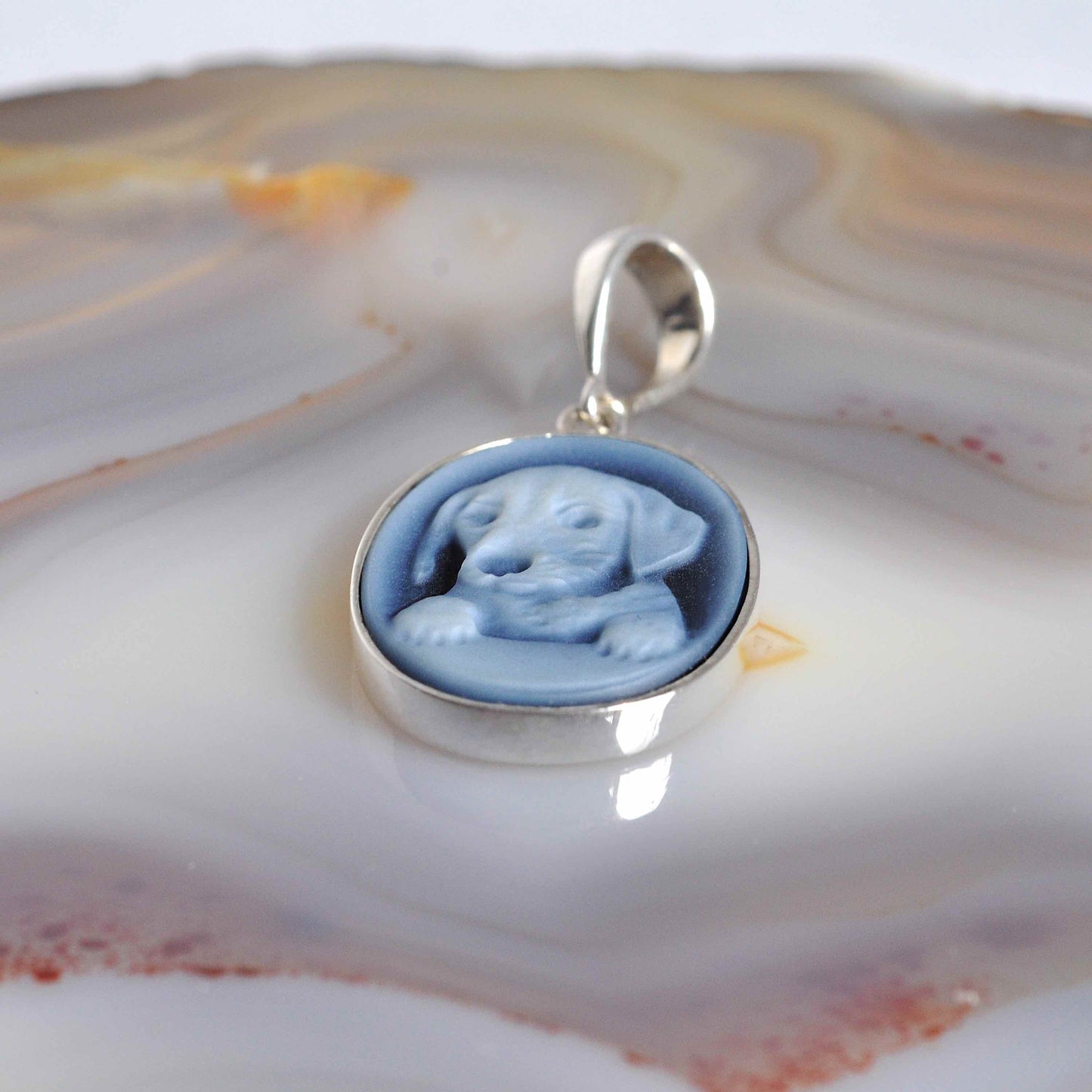 Cameo Labrador Pendant