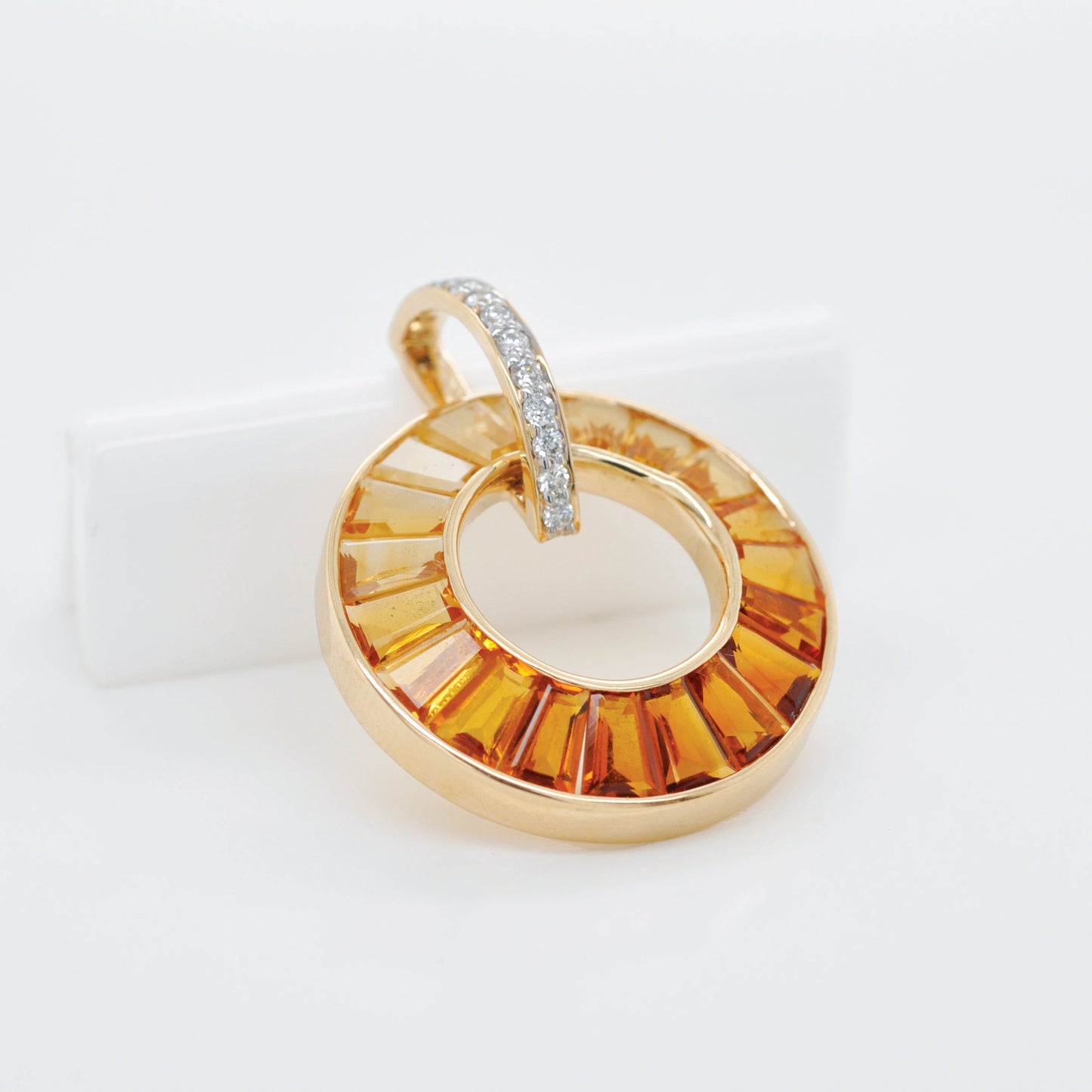 Circle Citrine Diamond Pendant
