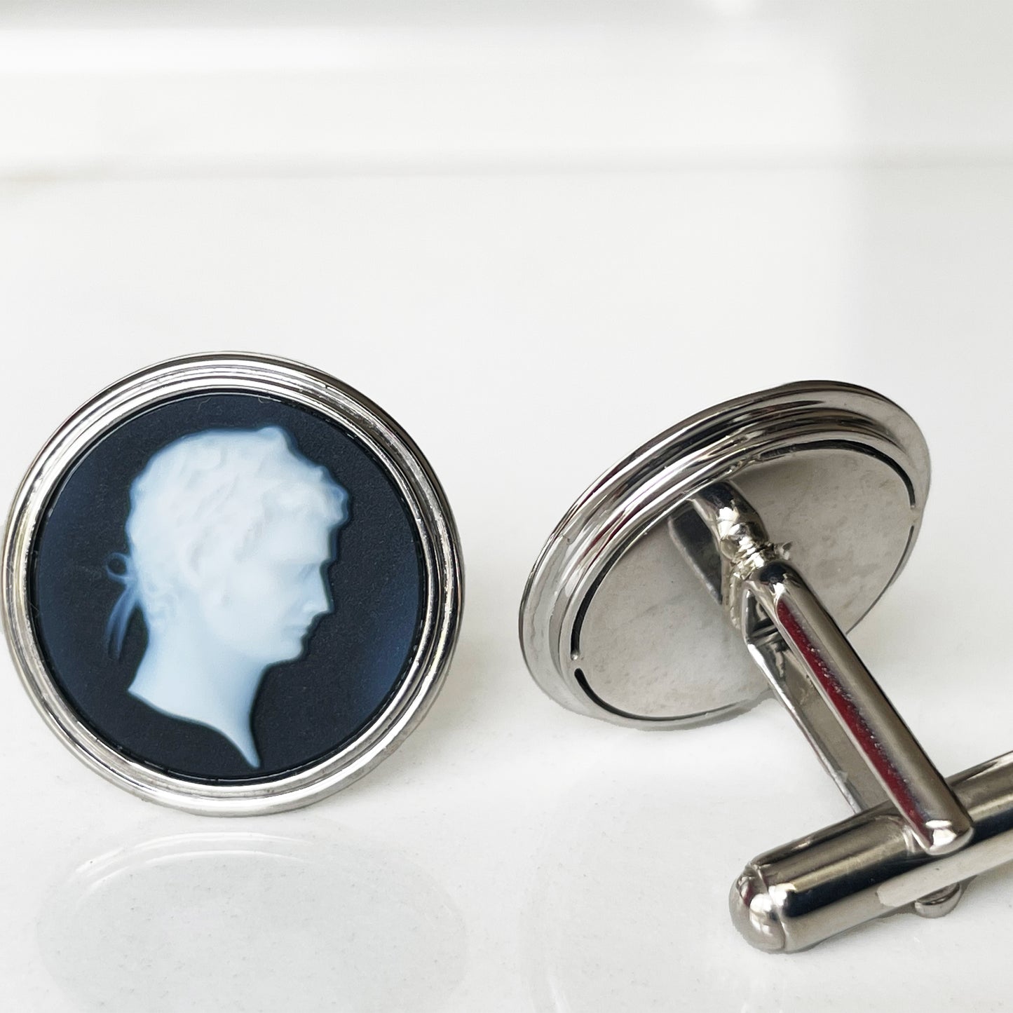 vintage cameo cufflinks