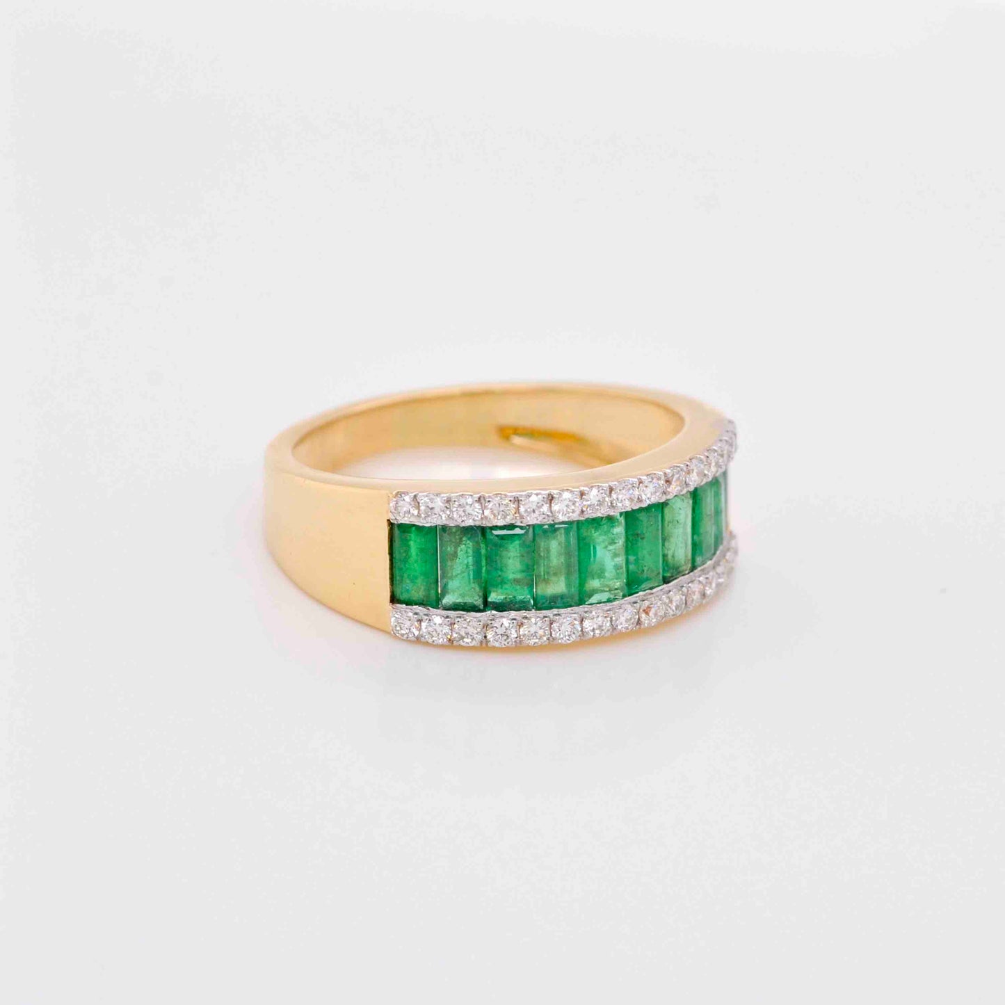 vintage emerald engagement rings