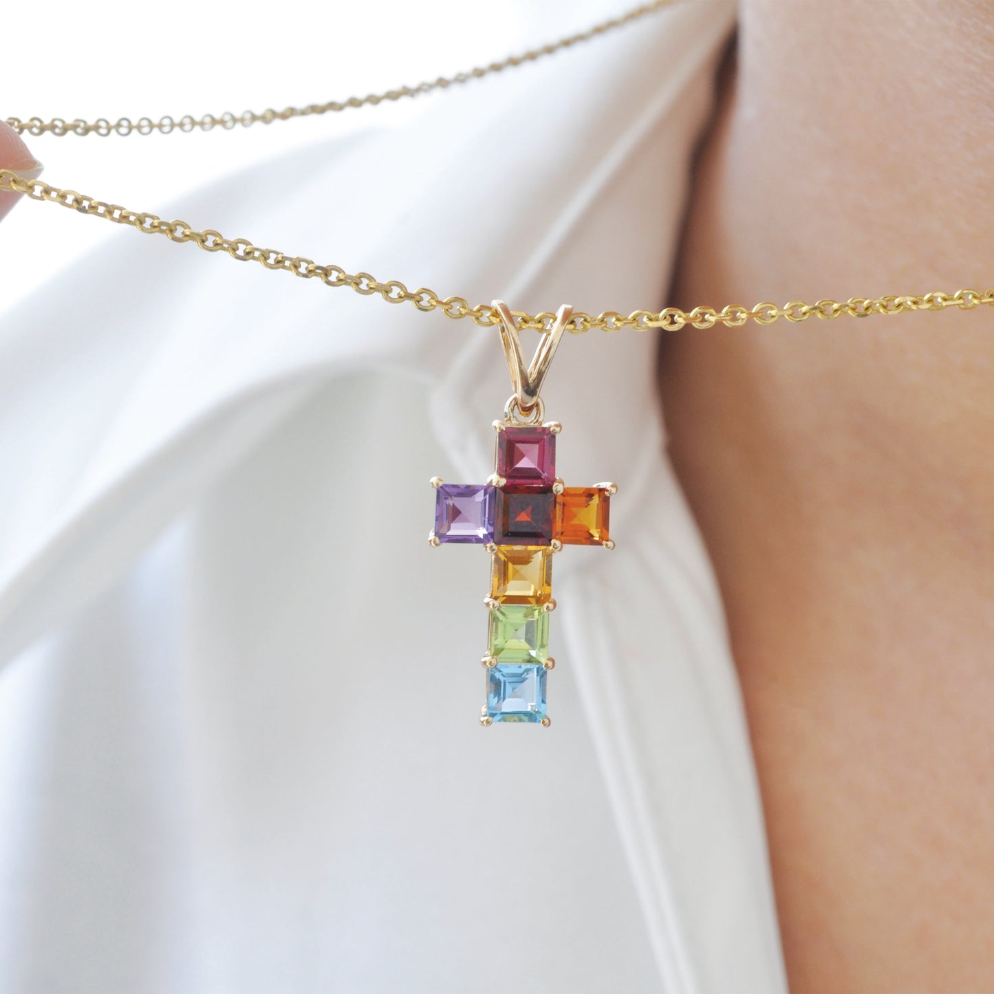 Linear Multi Cross Pendant