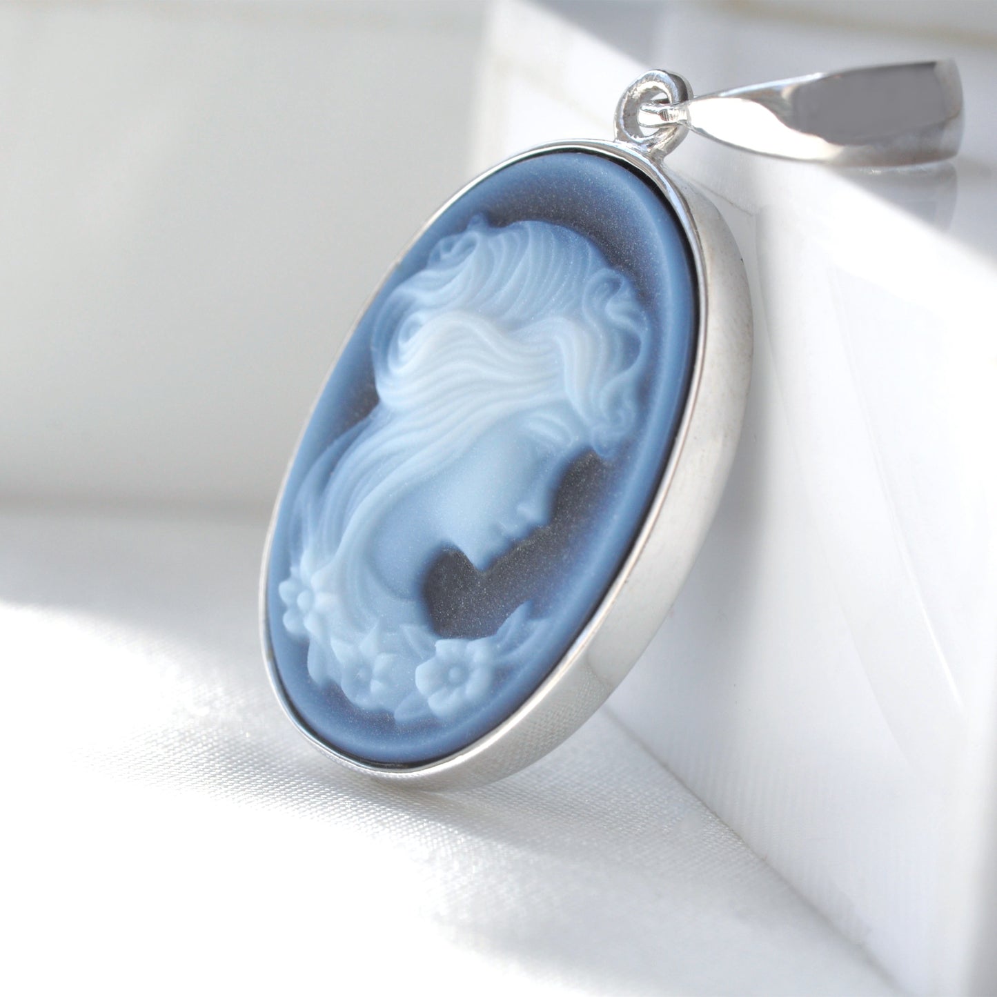 Cameo Lady Pendant