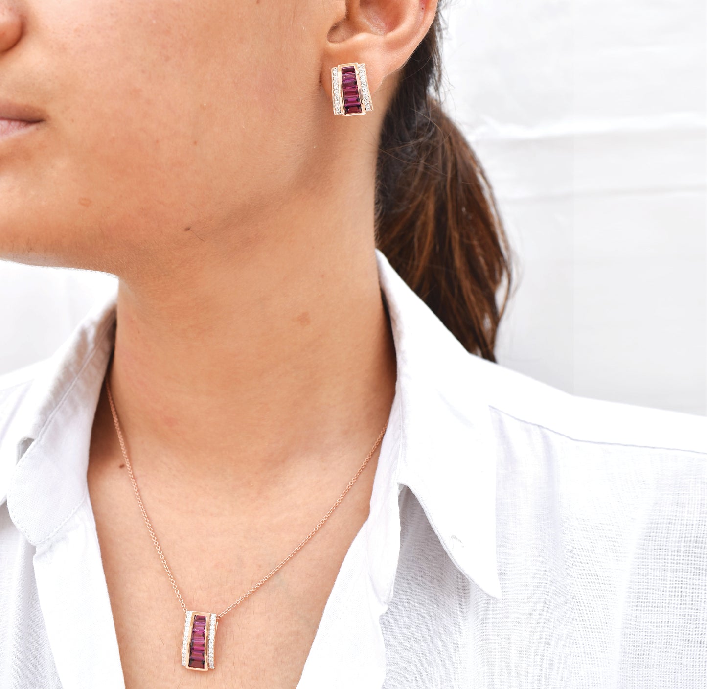 Pyramid Rhodolite Set