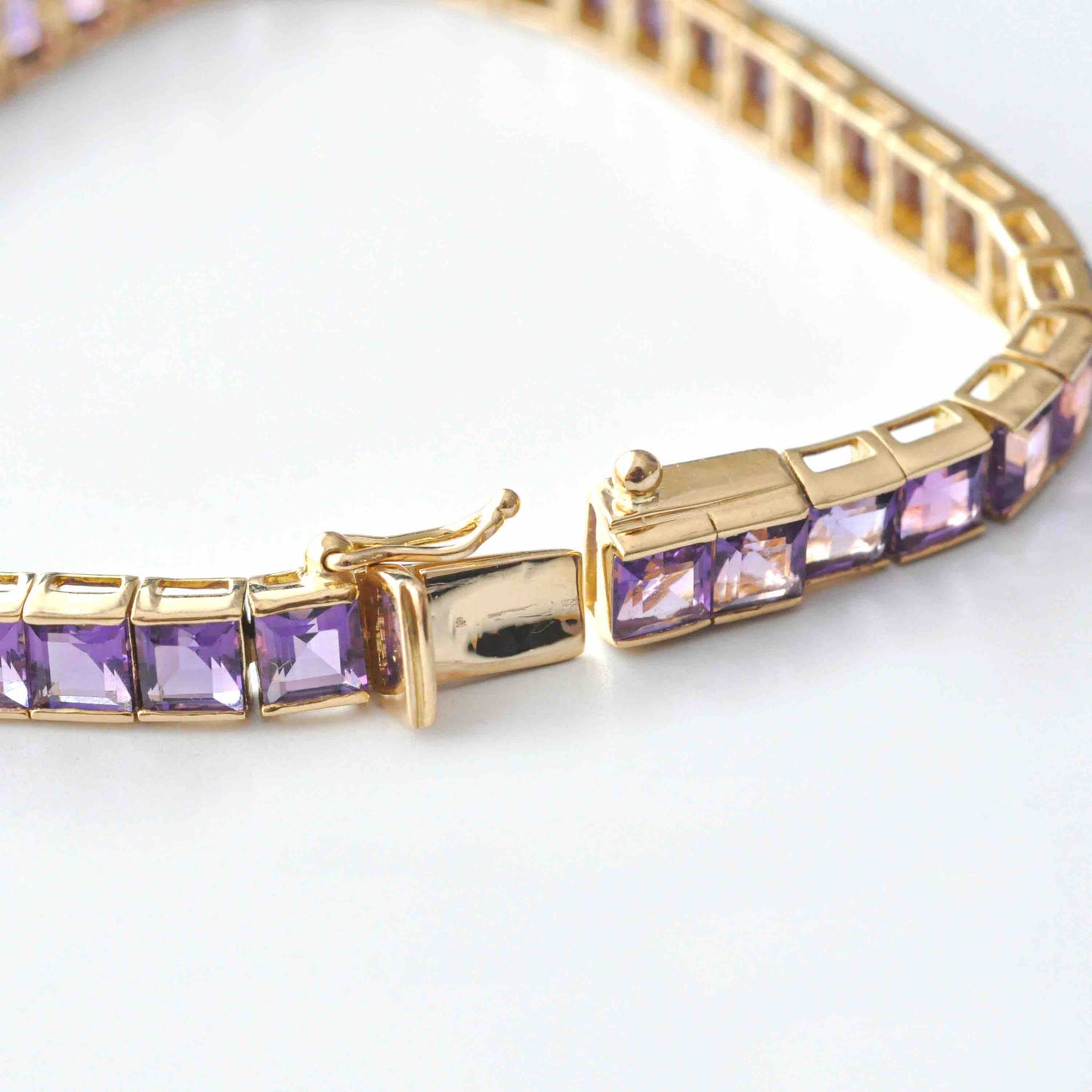 18K Gold Amethyst Art Deco Tennis Line Bracelet