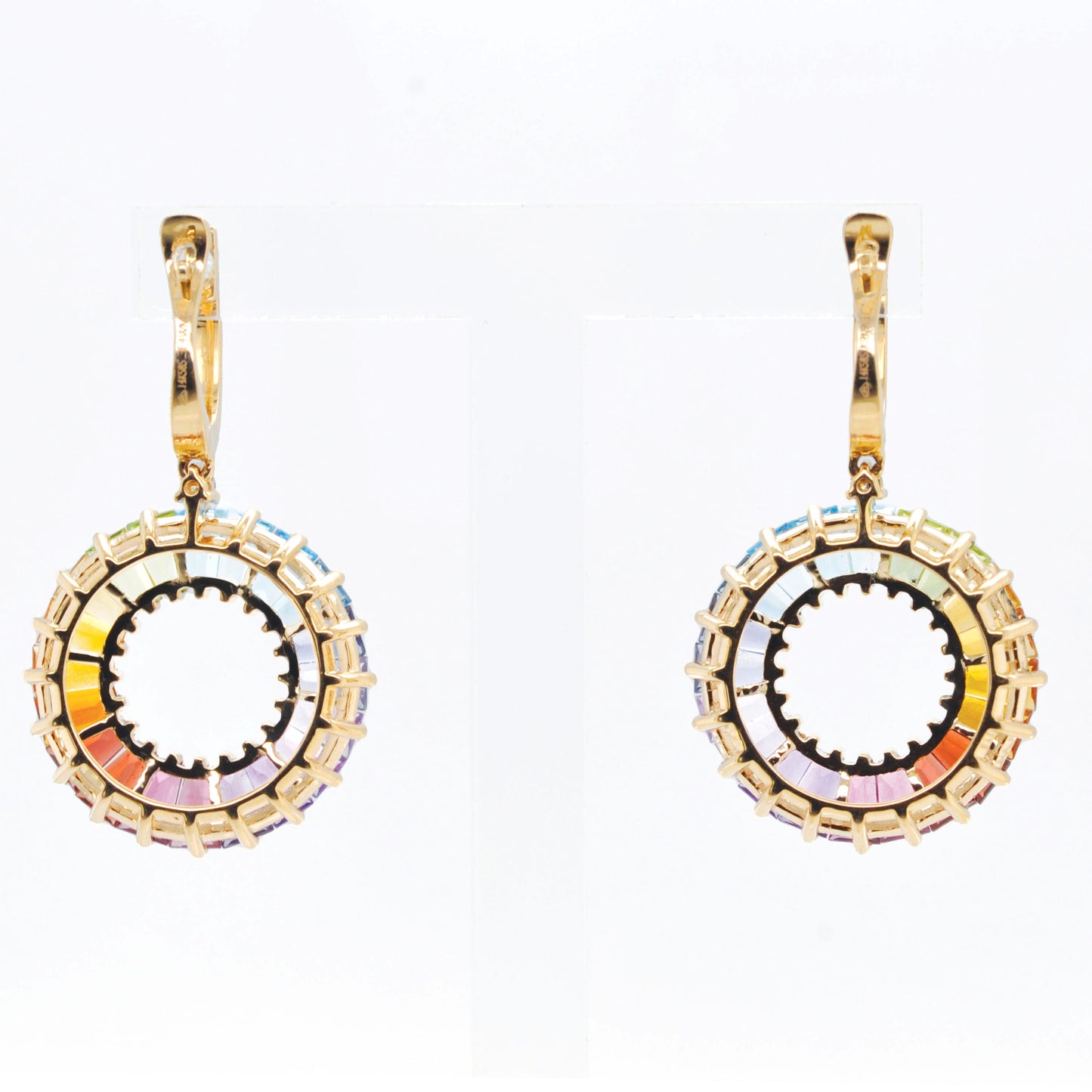 Circle Prong Earrings