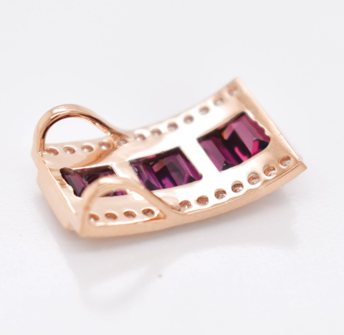 Pyramid Rhodolite Set