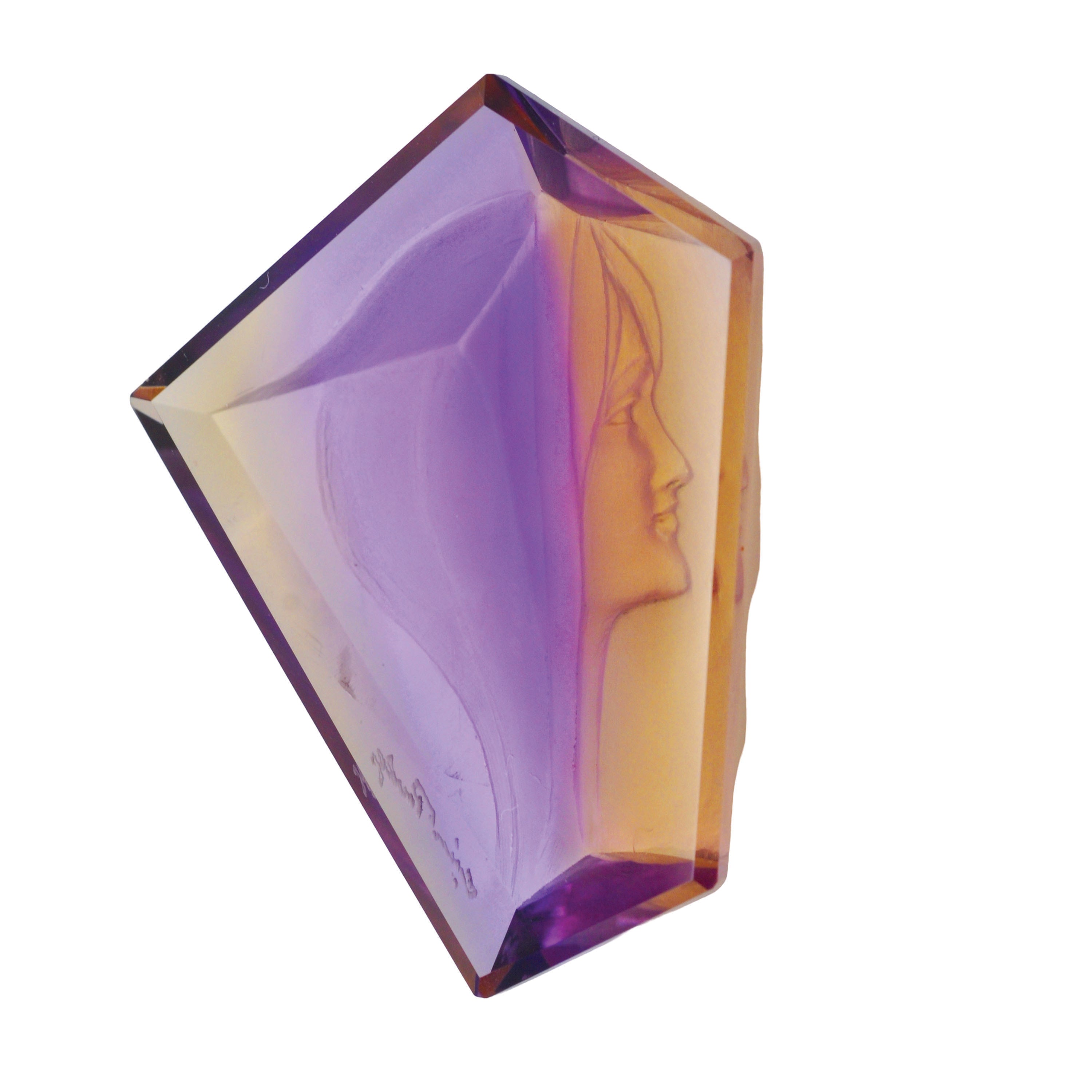 AMETRINE LADY UNDERCARVING