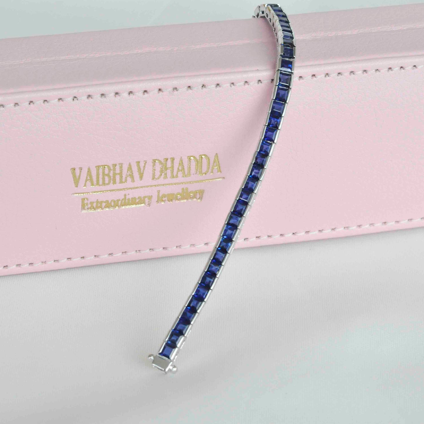 18K White Gold Blue Sapphires Art Deco Tennis Line Bracelet