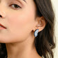 Boucles d'oreilles à tige en or 18 carats avec diamant papillon et agate naturelle