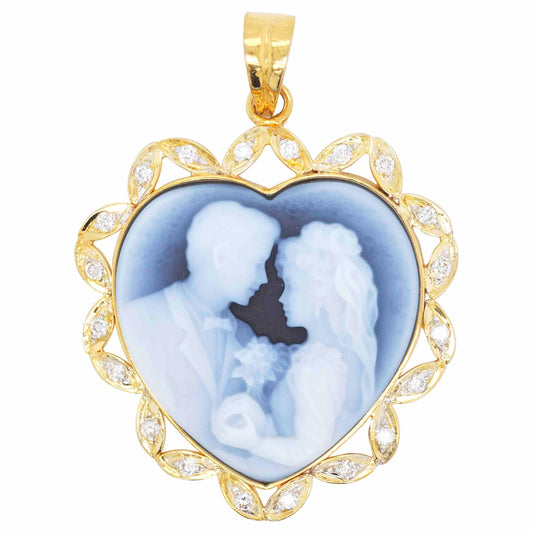 18K Gold Valentine Couple Cameo Carved Heart Pendant