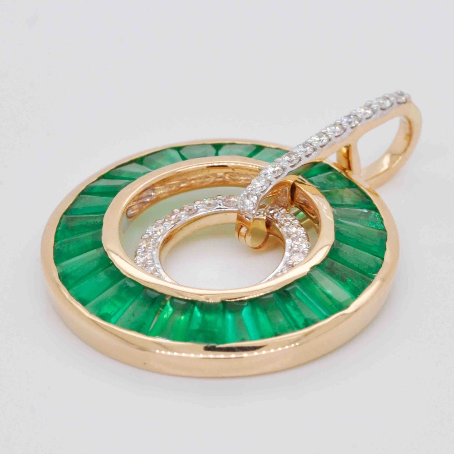 circle pendant with diamonds