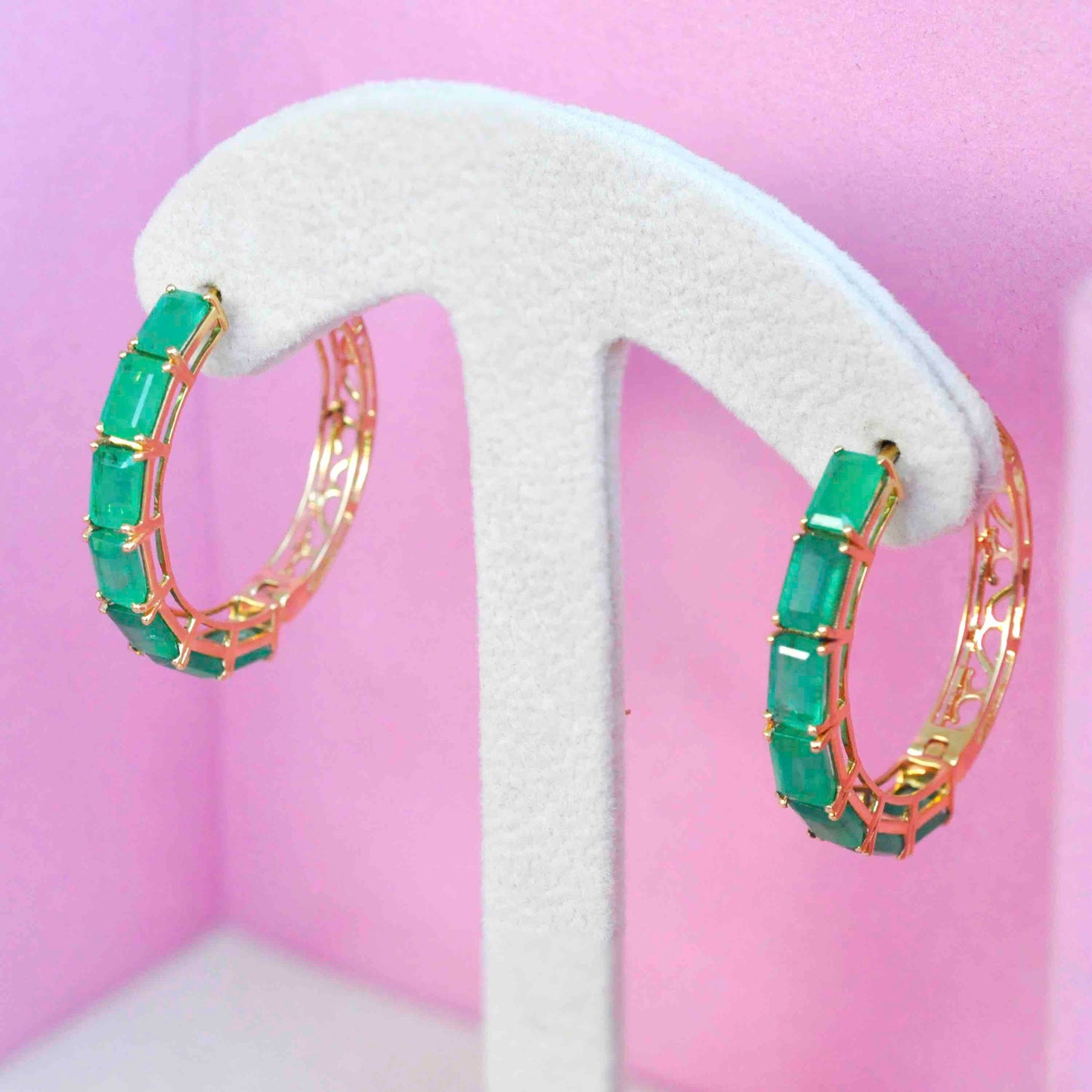 Elegant emerald hoop earrings for weddings and parties