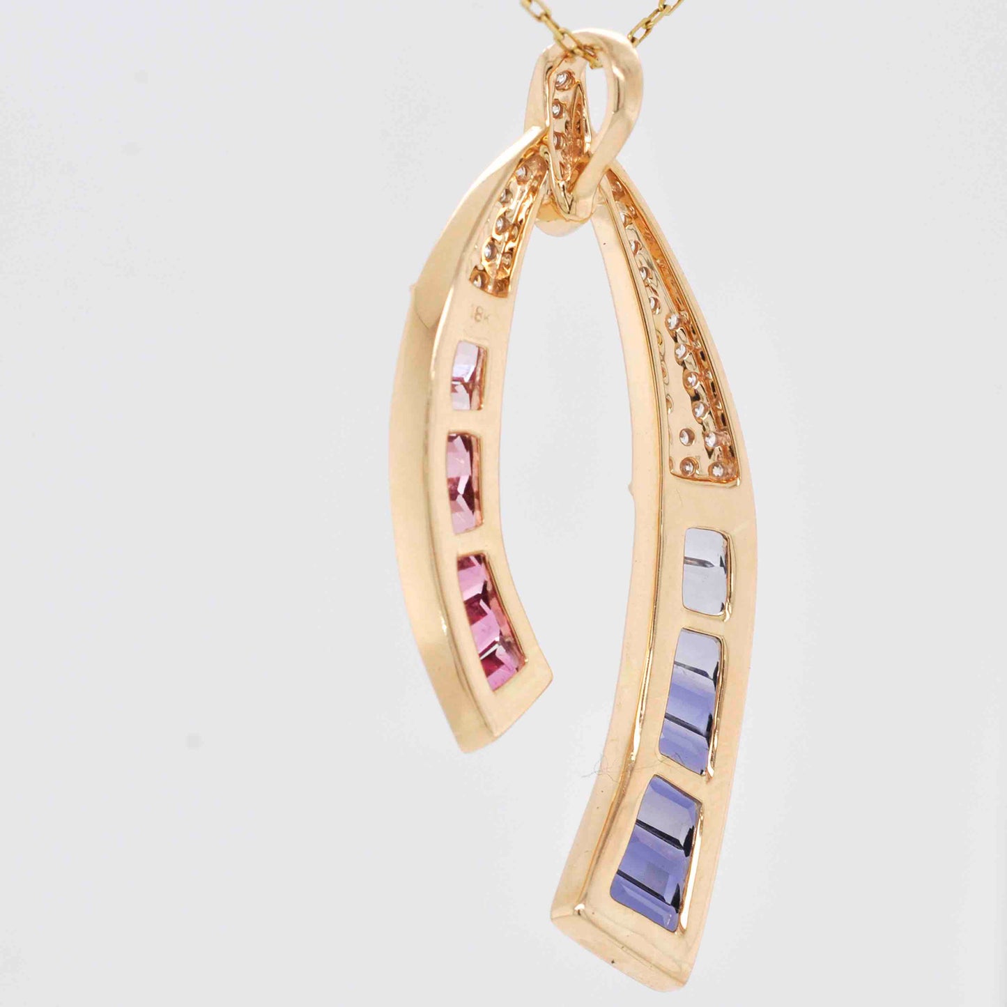 Pink Tourmaline Pendant with yellow Gold