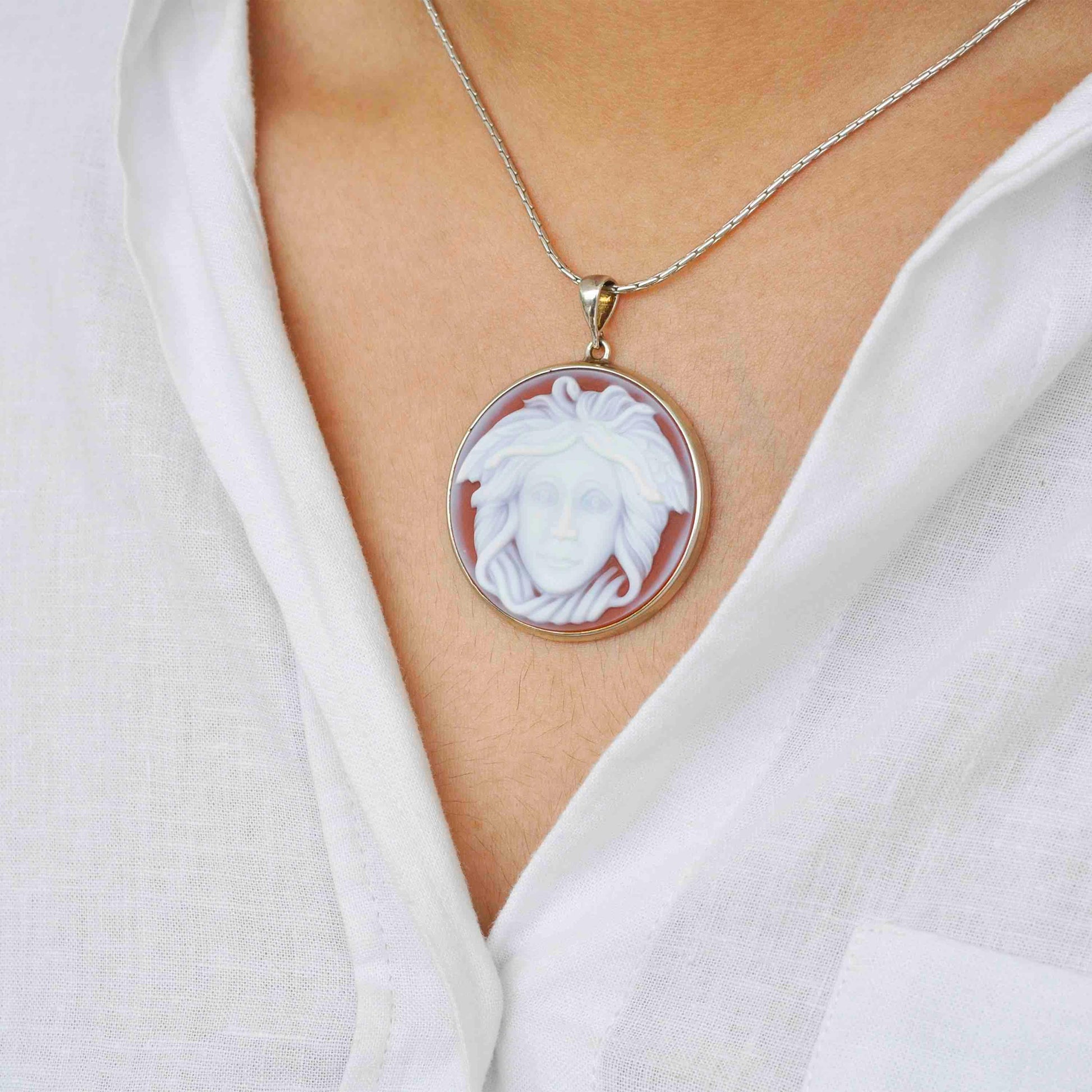 Unique sterling silver Medusa agate cameo pendant
