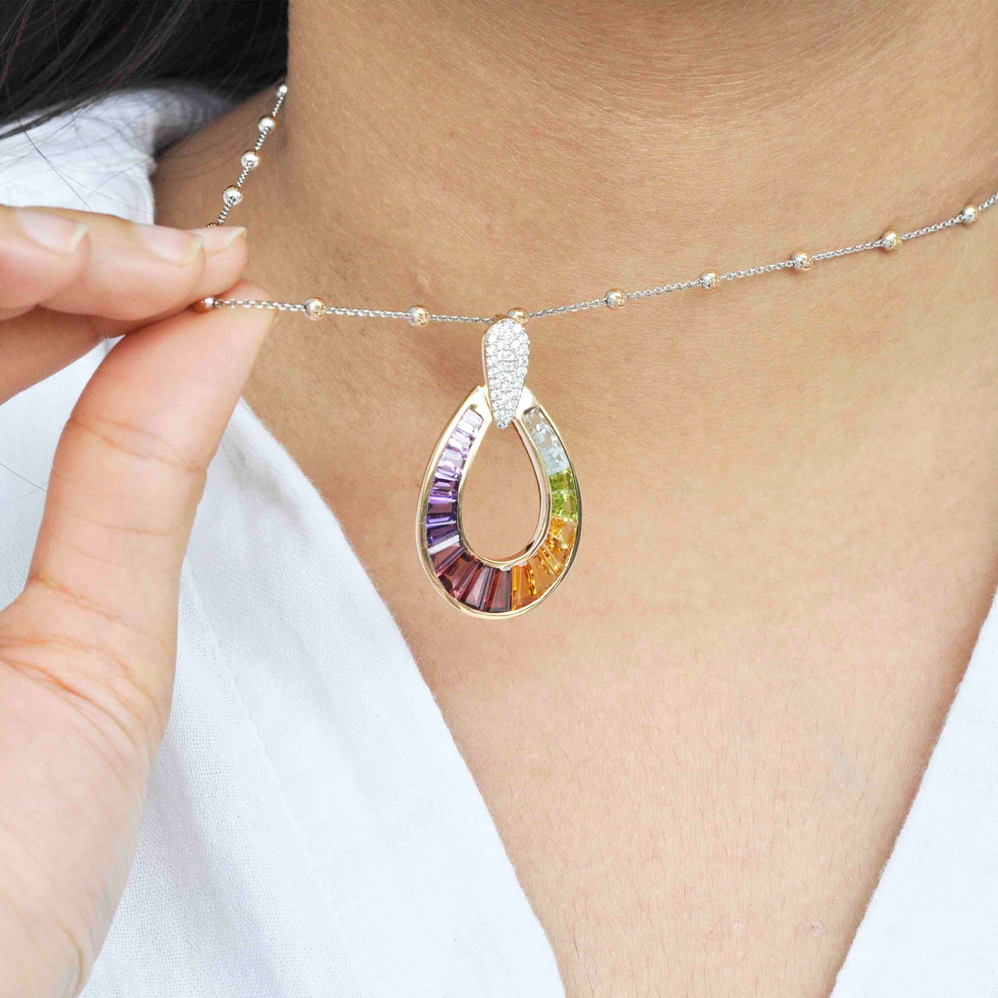 Unique multi-color necklace designs for special occasions