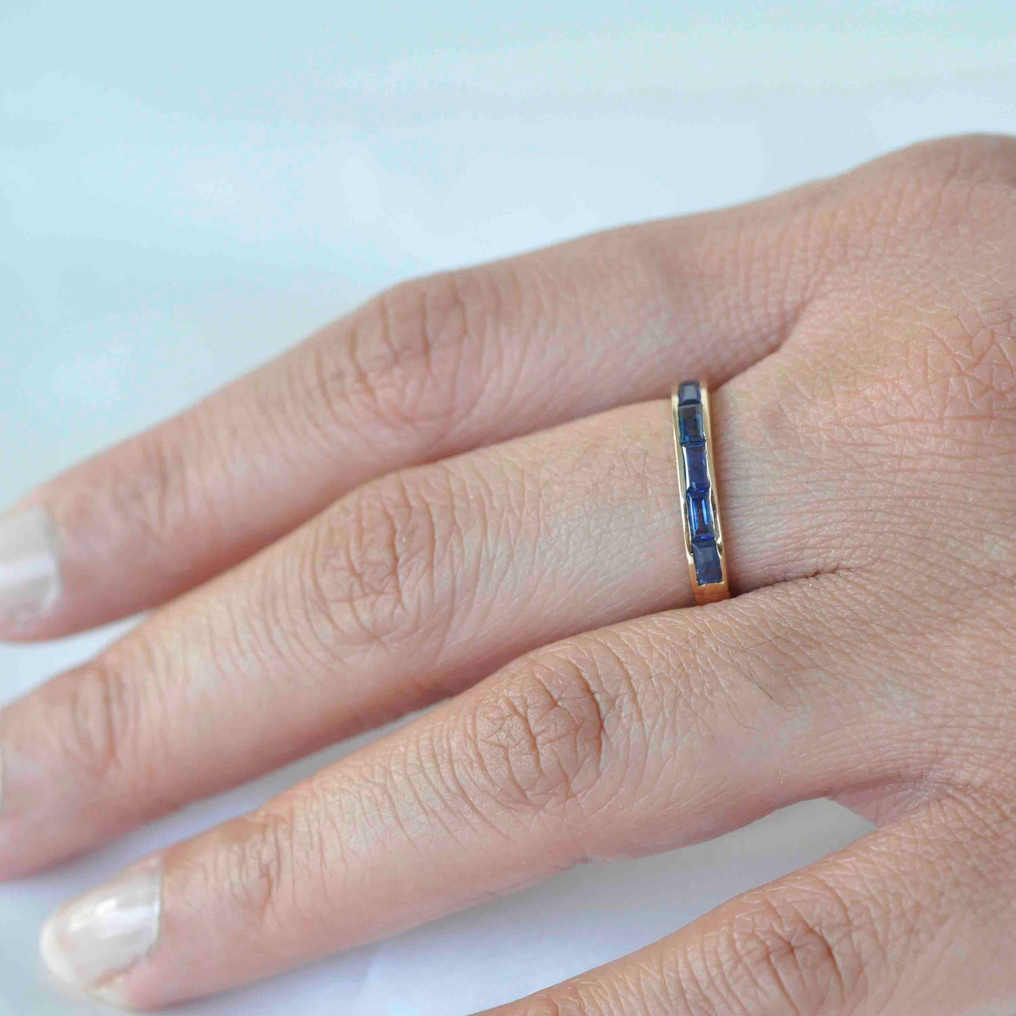 blue sapphire ring with diamonds