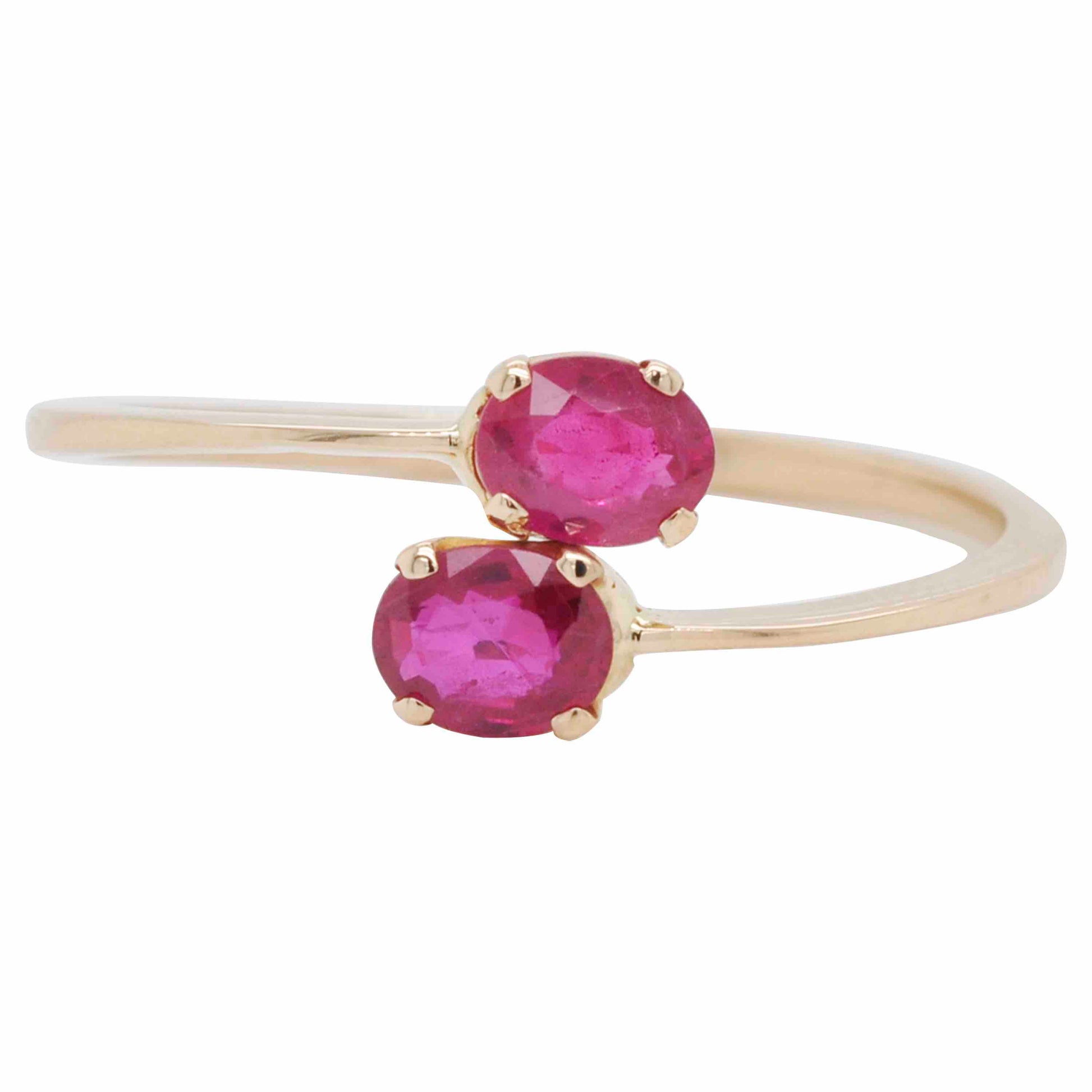 Gold ruby ring