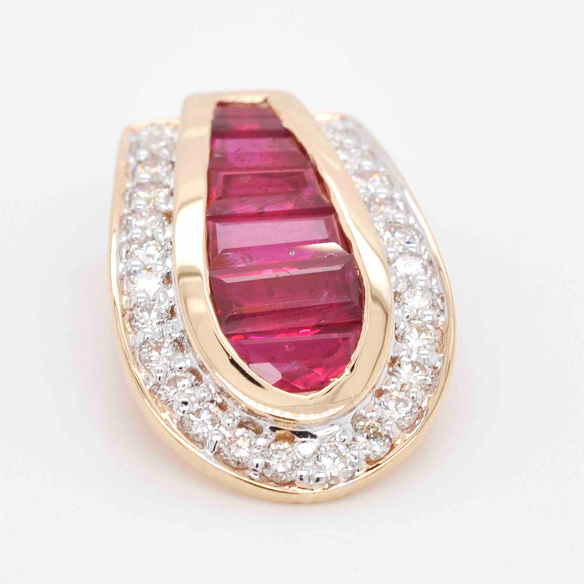 ruby pendant 18k yellow gold with diamond