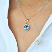 Cameo Swan Pendant