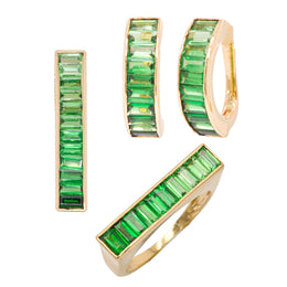 Linear Tsavorite Set