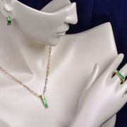 Linear Tsavorite Set