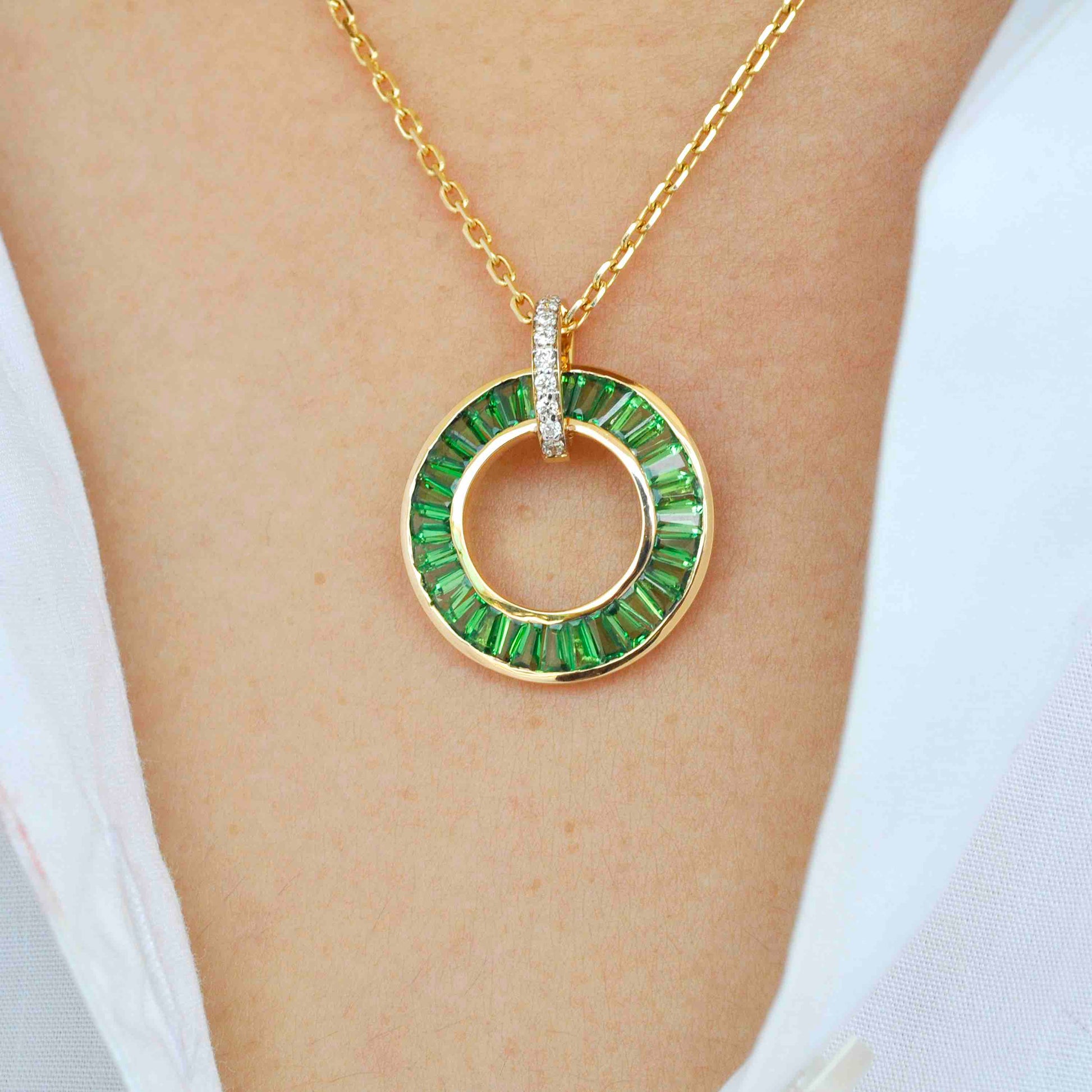 Tsavorite circle pendant necklace