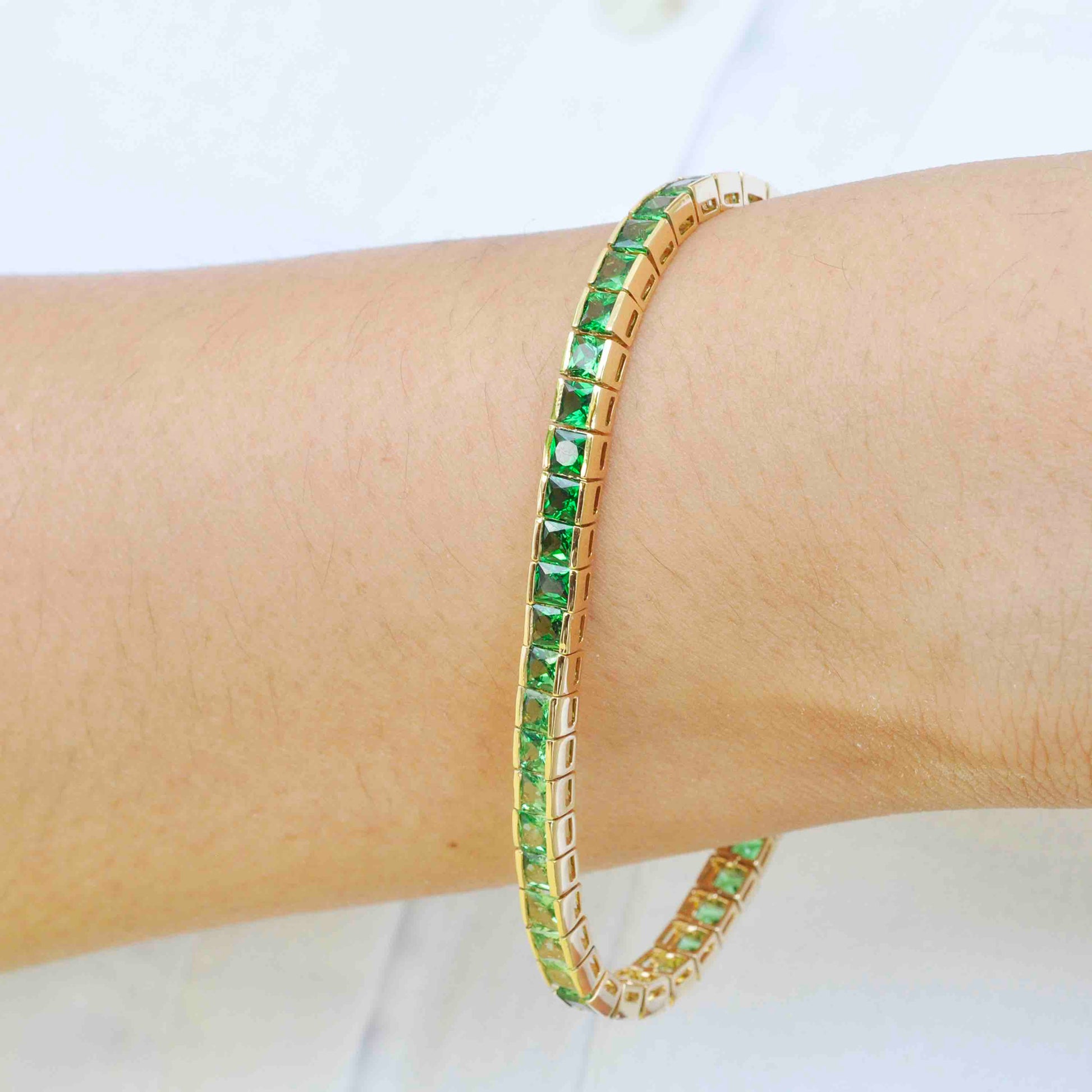 18K Gold Gradient Tsavorite Art Deco Tennis Line Bracelet - Vaibhav Dhadda Jewelry