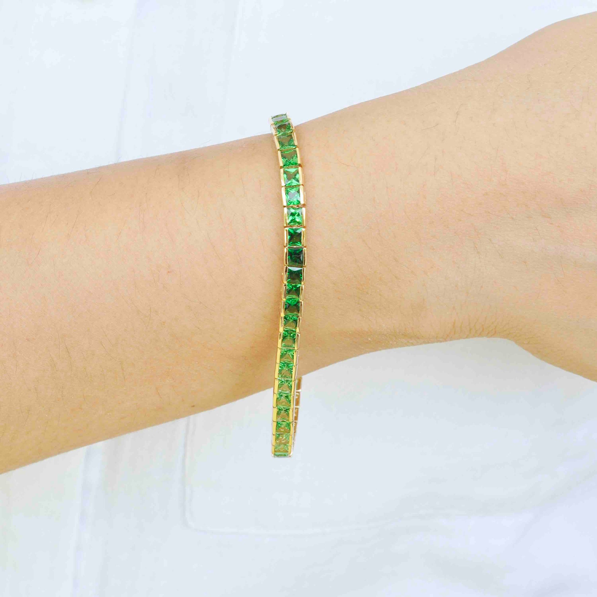 18K Gold Gradient Tsavorite Art Deco Tennis Line Bracelet - Vaibhav Dhadda Jewelry