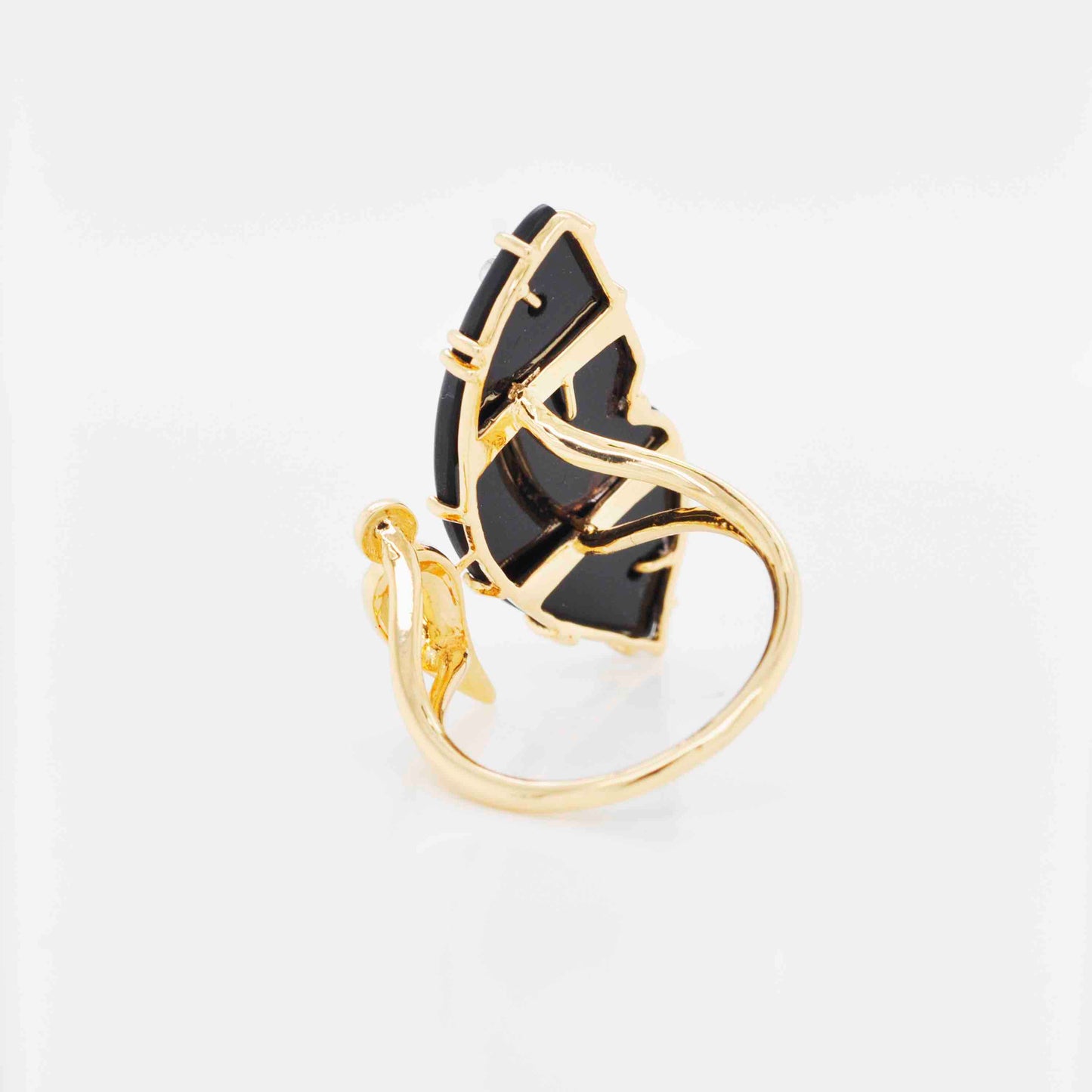 18k gold butterfly diamond ring