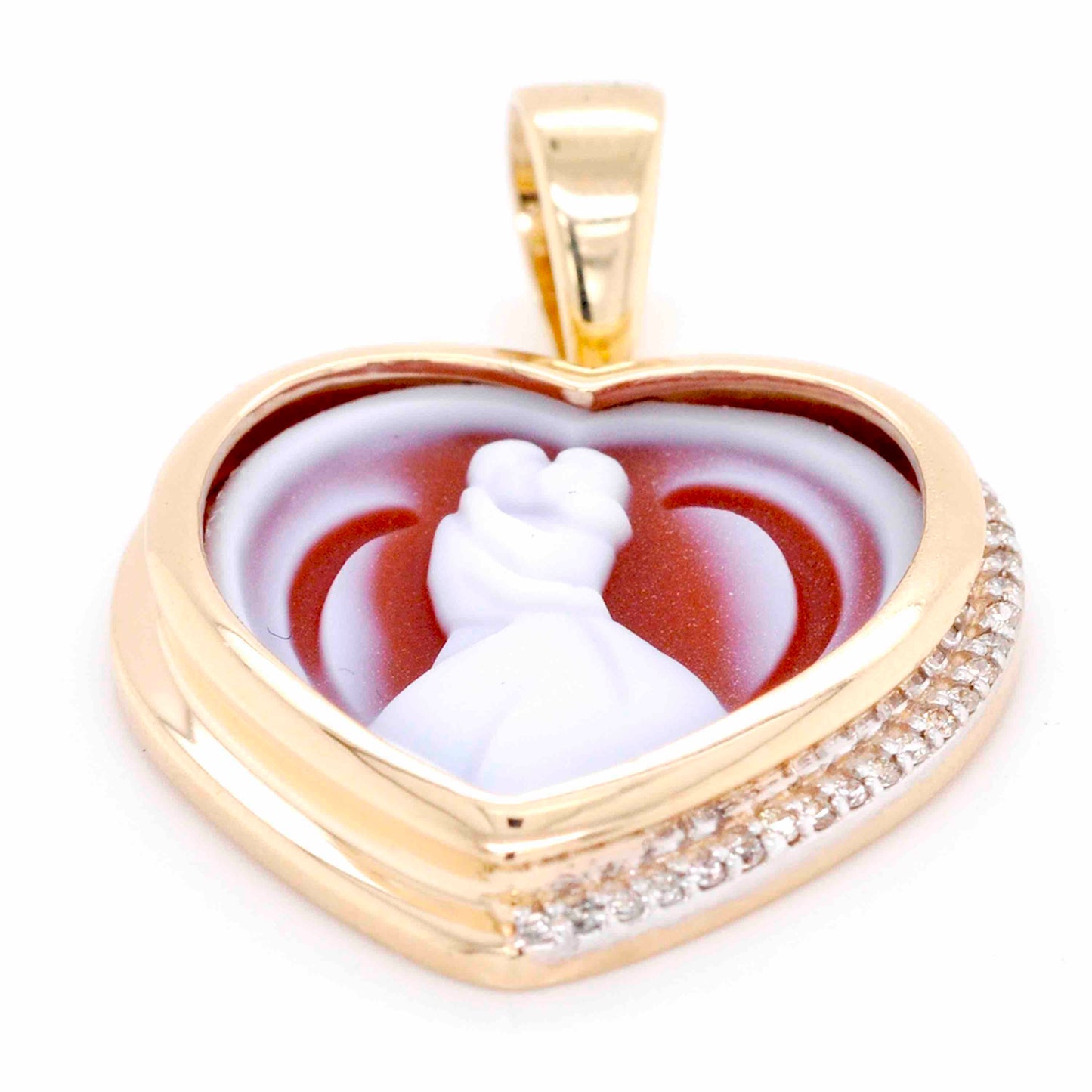 Elegant Valentine Couple Cameo Carving Diamond Pendant with sparkling diamonds