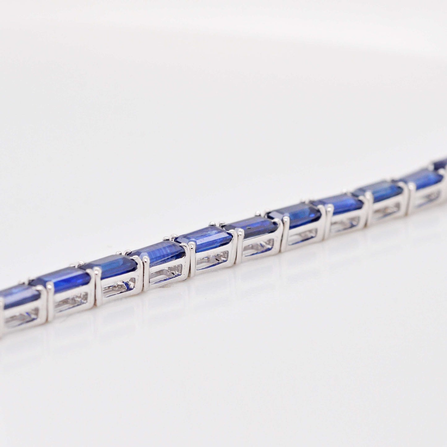 18K White Gold Octagon Blue Sapphire Tennis Bracelet