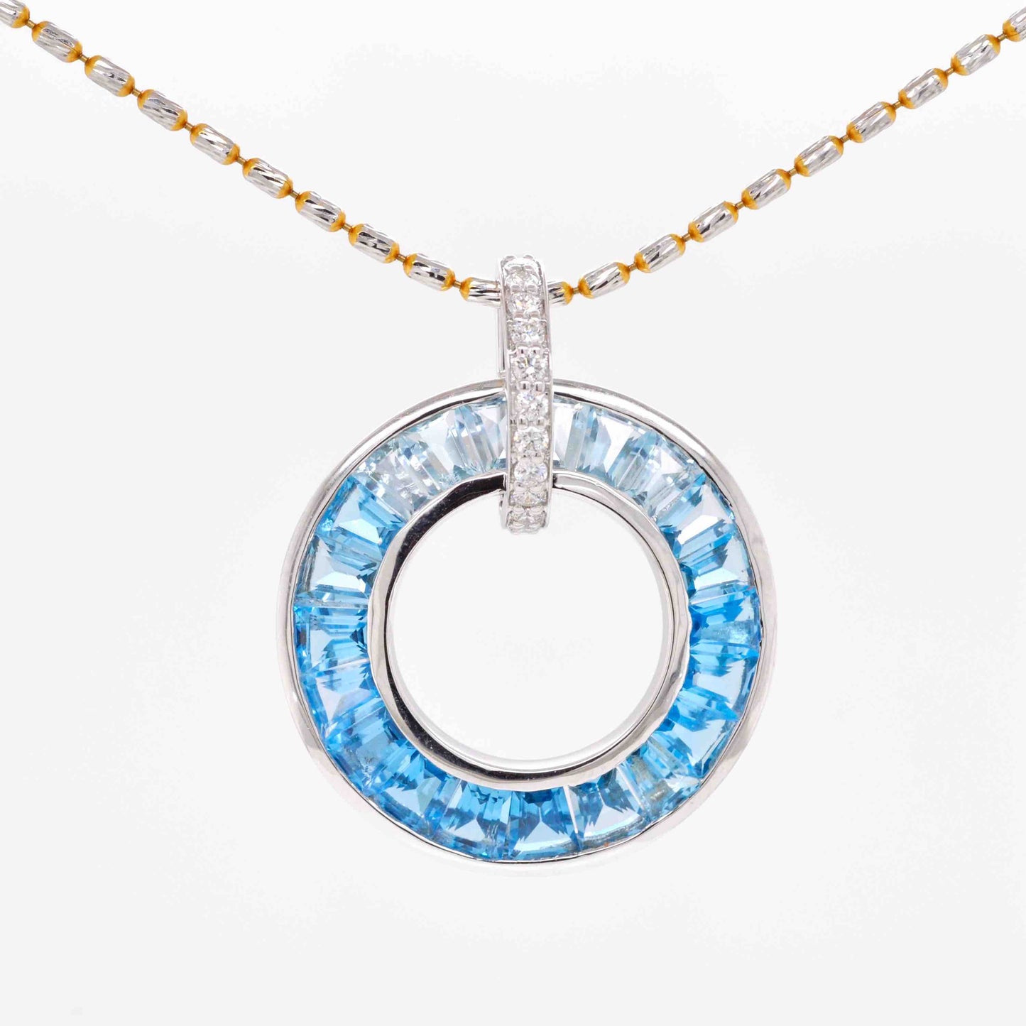diamond circle necklace