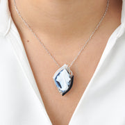 Hand-Carved Agate Lady Pendant Brooch