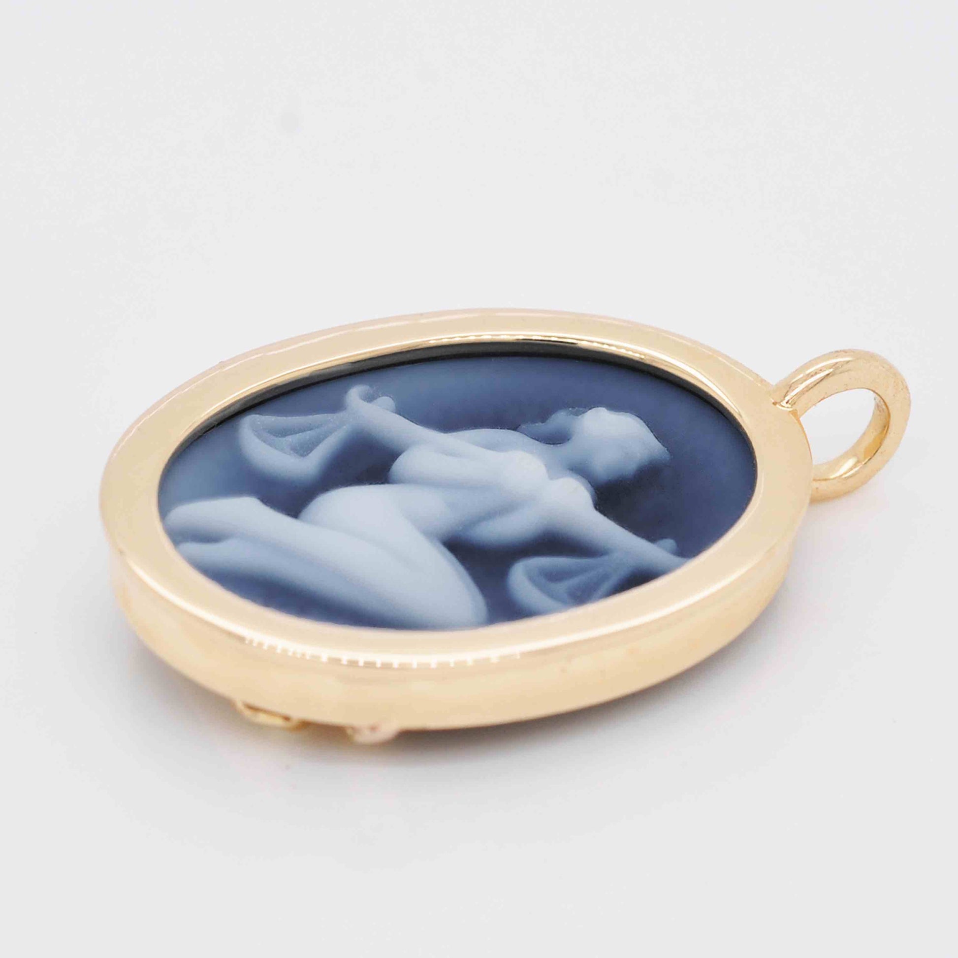 libra pendant