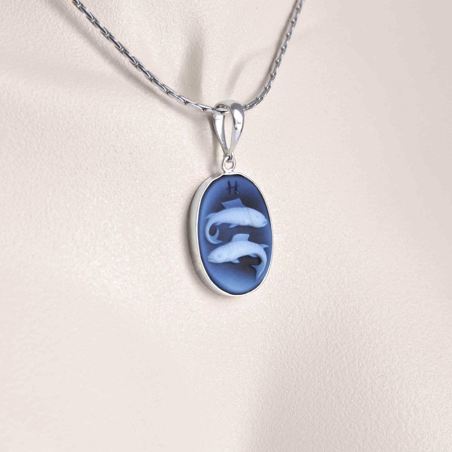 Zodiac Pisces Pendant
