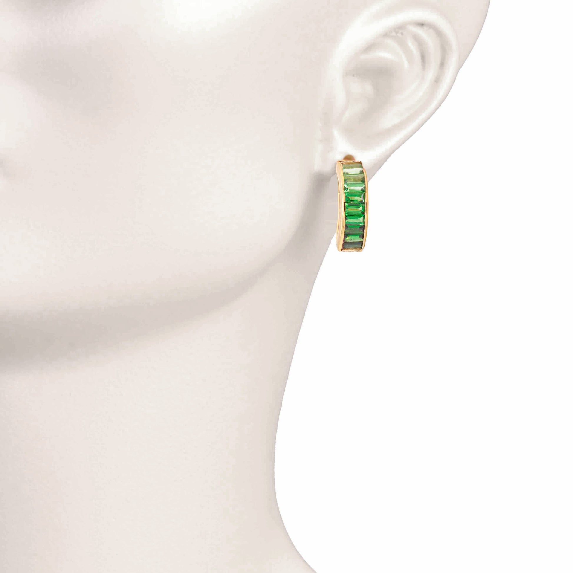 green gemstone earrings yellow gold