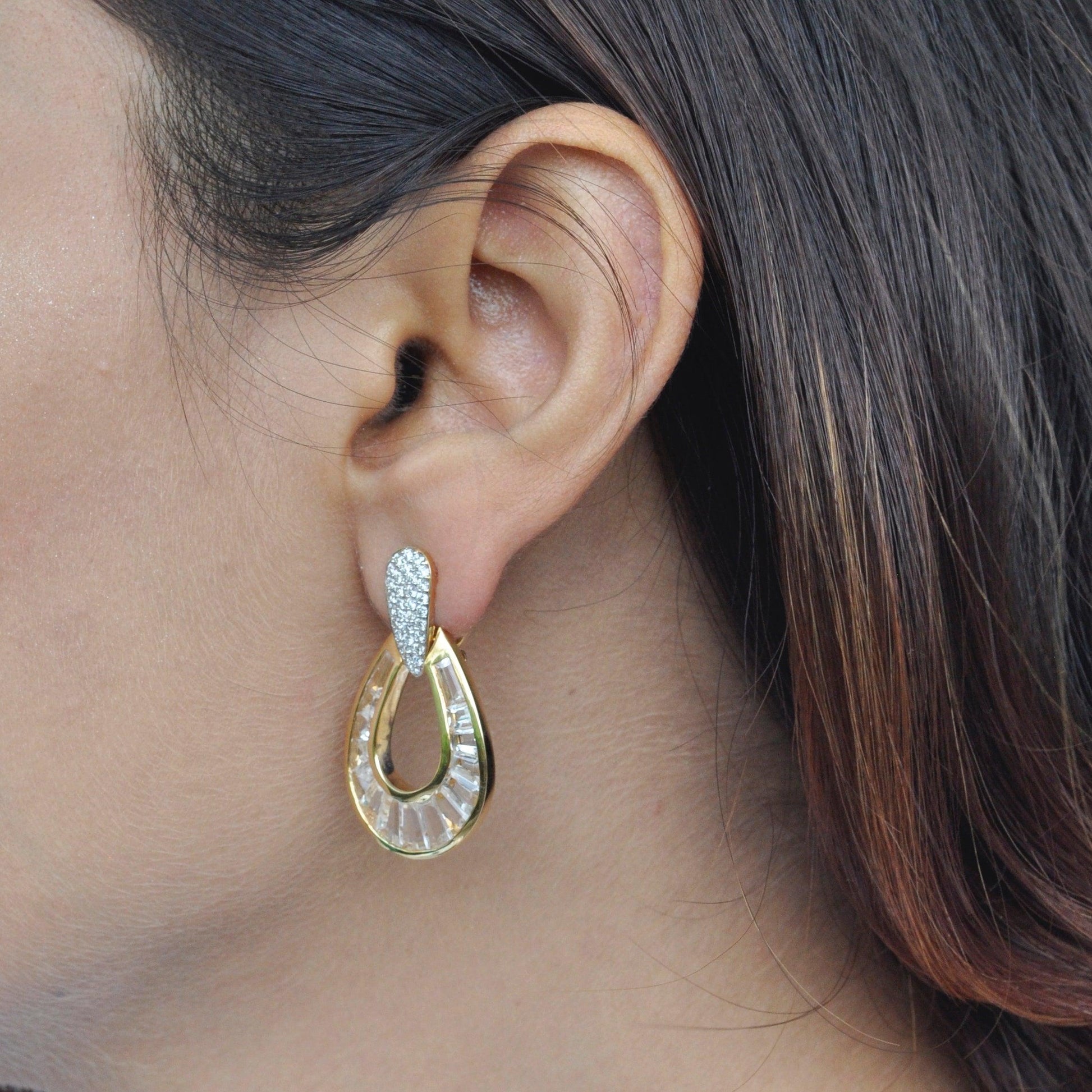white topaz earrings gold