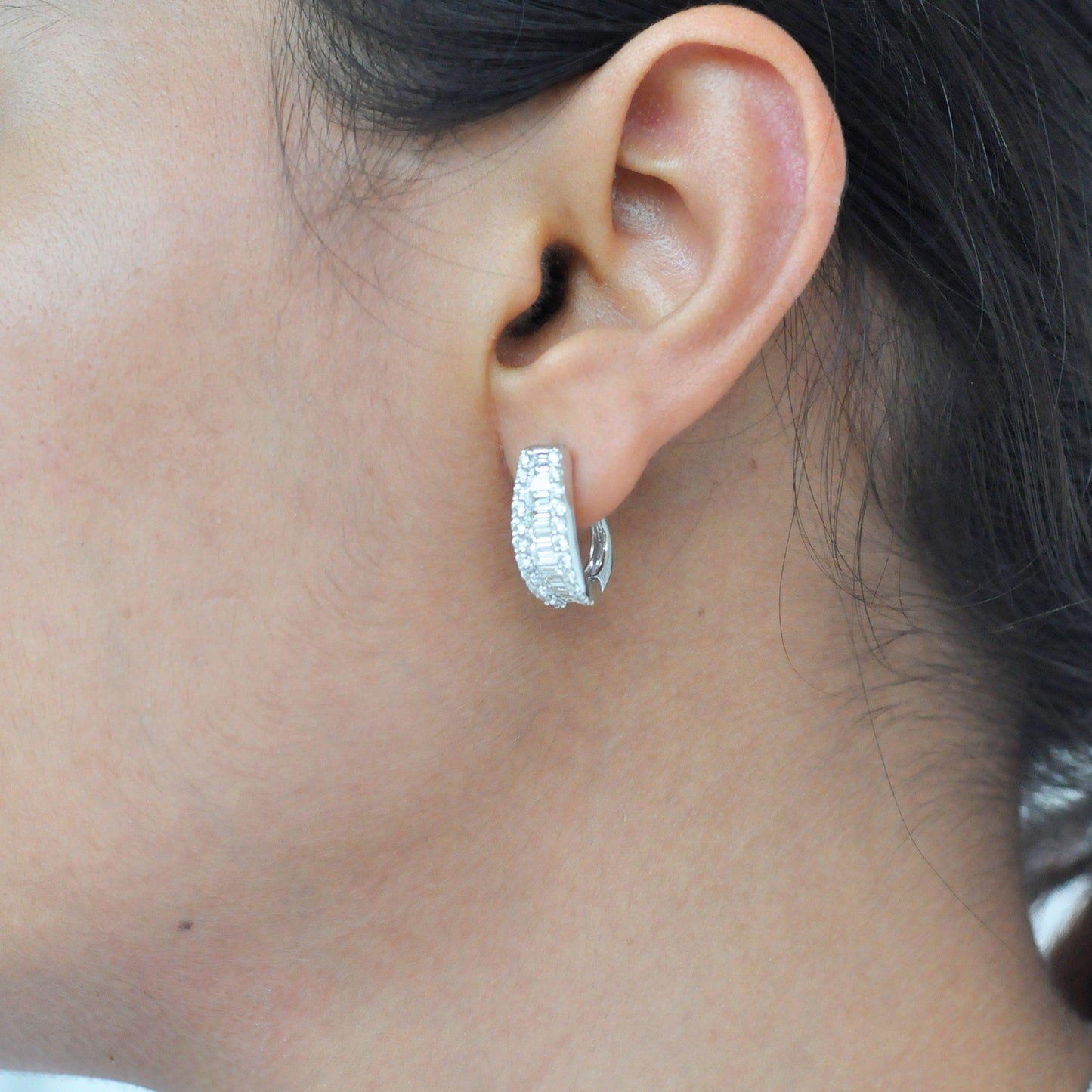 18K Gold Diamond Baguette Earrings